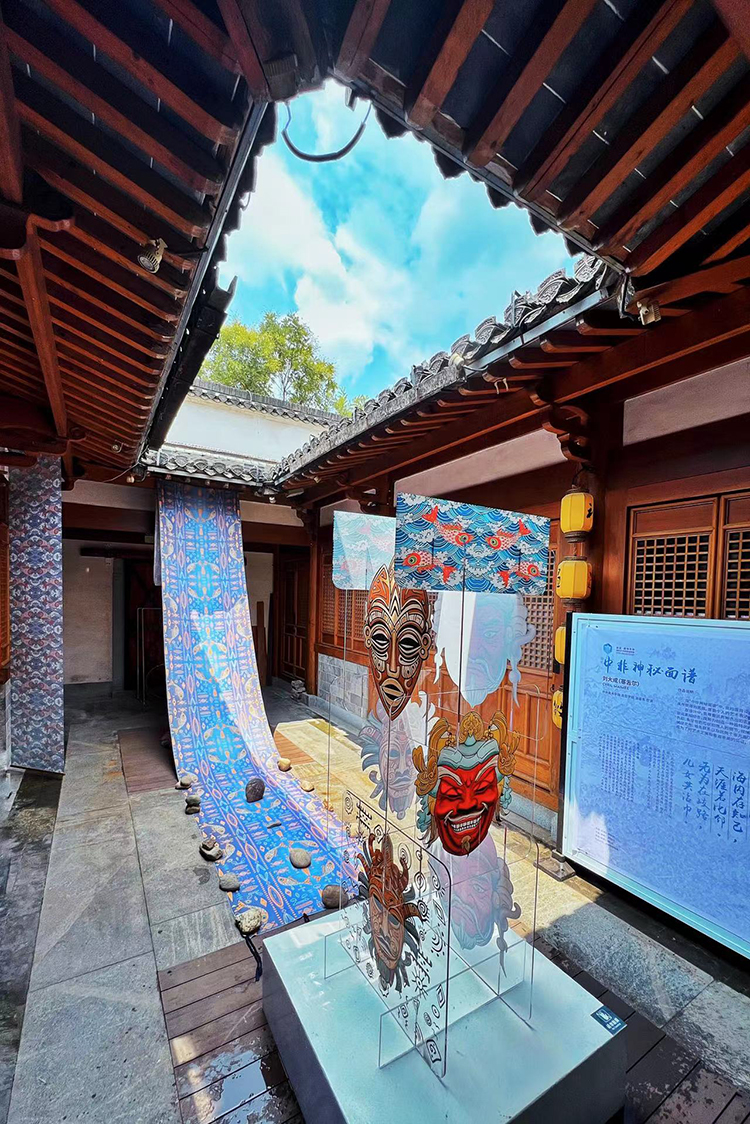 洒扫黄金台,招邀青云客——“歙县·唐诗天井”国际艺术驻留创作营首期展览开幕