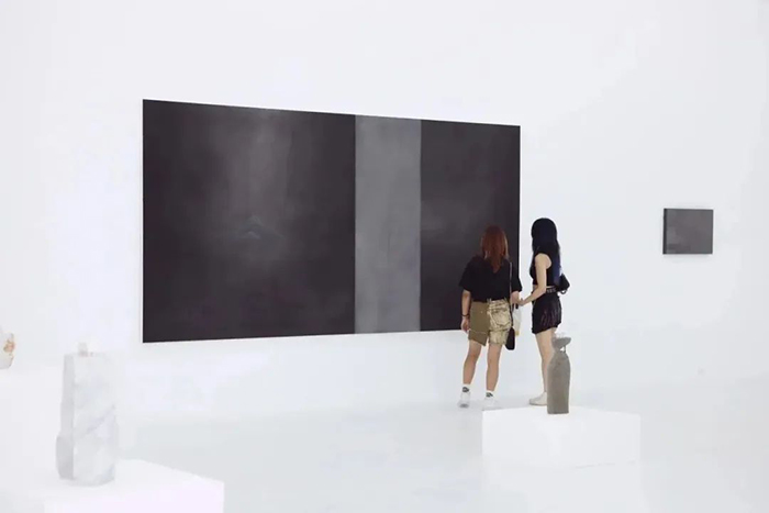 東京画廊+BTAP推出《空谷有音》:神性营造与自然崇拜