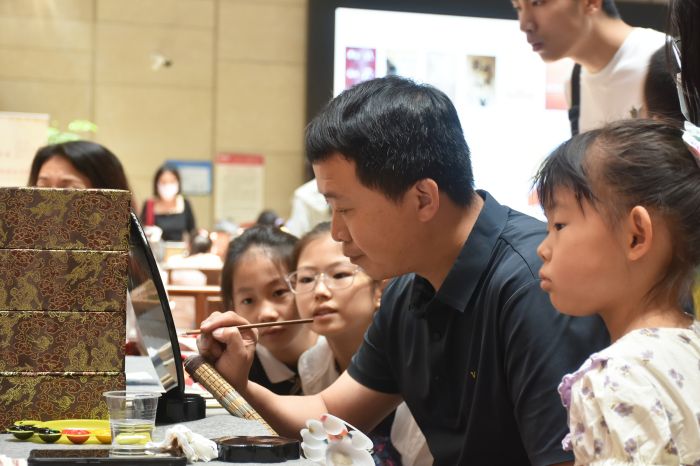 文化和自然遗产日，多彩体验活动亮相工美馆 非遗馆