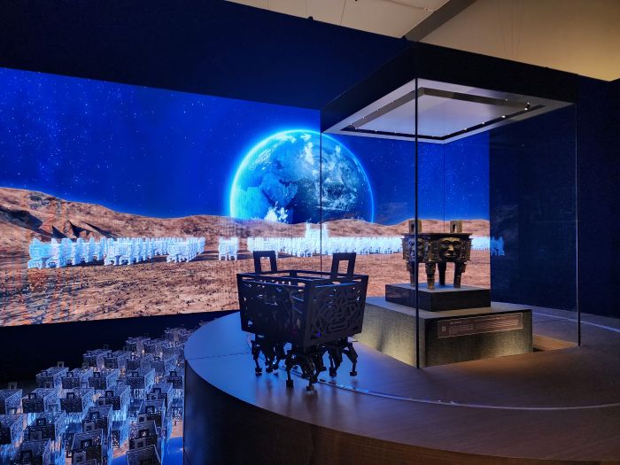 数字艺术与国宝文物对话:“神游”湖南博物院是怎样的体验?