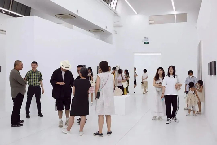 東京画廊+BTAP推出《空谷有音》:神性营造与自然崇拜