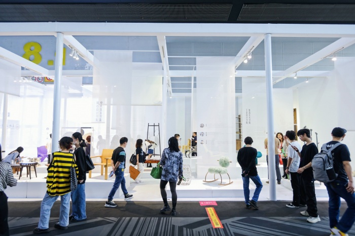 第三届“设计之春”广州绽放 联合策展人宋涛:让艺术回归生活