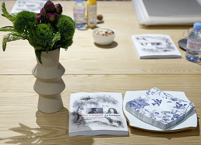 夏加尔笔下的《拉封丹寓言》 是否也和你的童年不期而遇?