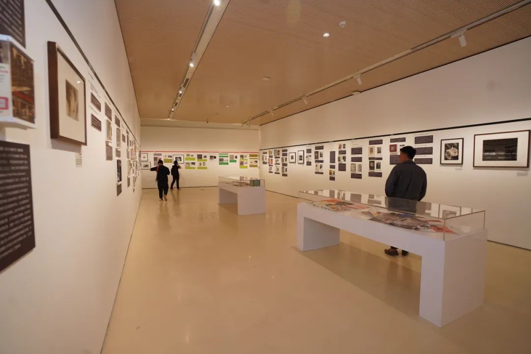 摄影的艺术|摄影小史:菲利普斯赠书摄影文献展如期开幕