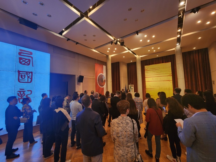 向利玛窦致敬:贾卢卡·契格卡尼个展IMAGO SUM在意大利文化中心举办