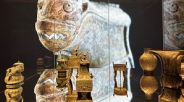 聚焦《永恒的祭献：中国古代青铜礼器》大展（11）：镜子的妙用